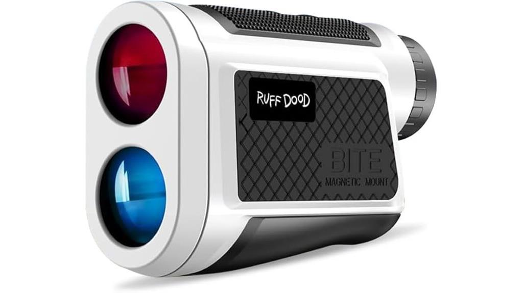 golf rangefinder with magnetic