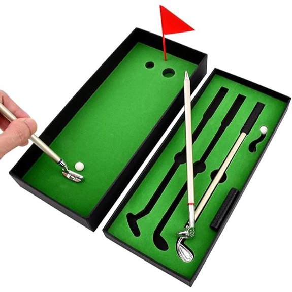 golf accessories with green