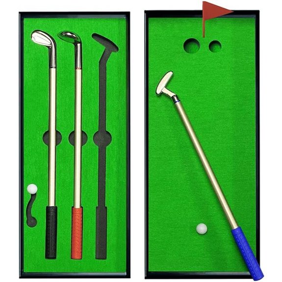 golf pen and green