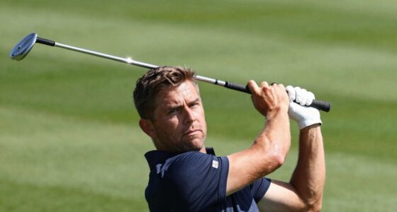 imitating professional golf swings